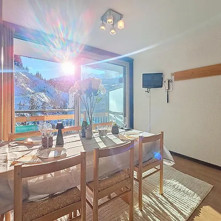 1650 - Mountain View - Snow Front - 2s02 Apartment Courchevel